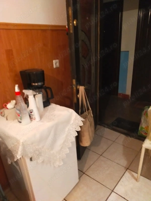 Închiriez garsoniera