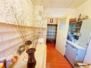 3D! In proximitatea Pietei Tractorul, 2 camere, etaj intermediar, infrastructura excelenta - imagine 12