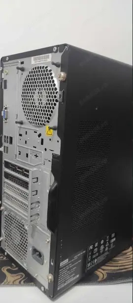 sistem desktop gaming lenovo