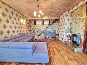 Apartament spatios pe doua niveluri in zona Semicentrala - imagine 2