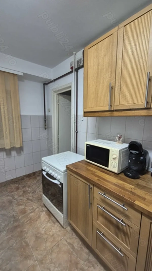 Garsoniera Piata Muncii inchiriat 3 minute de metrou Bulevardul Decebal - imagine 8