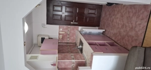 Dau în chirie garsonieră