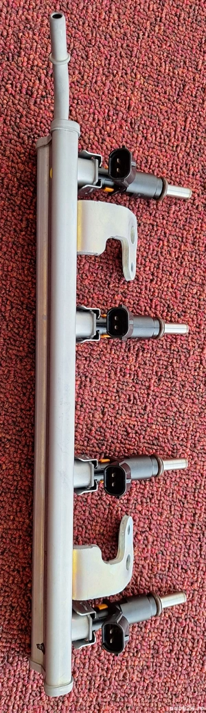 Rampa injecție benzina  - imagine 4