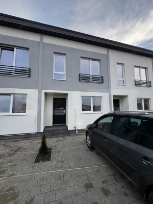 Casă înșiruită cu 3 camere, 110 mp utili, zona Ampoi 3 - imagine 3