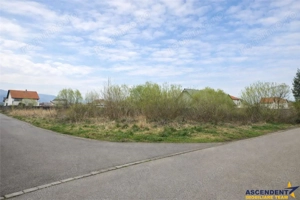 Teren intravilan,constructii,1.400 mp,cartier nou,utilitati,acces facil - imagine 2