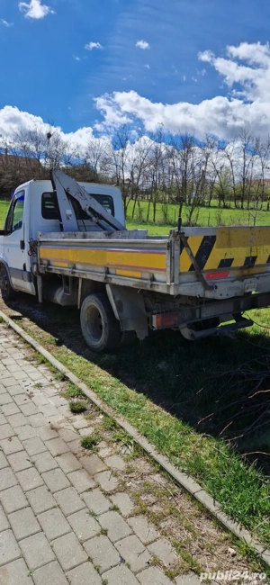 Camioneta Iveco Daily 2.3 basculabila cu macara de 1.4 tone - imagine 2