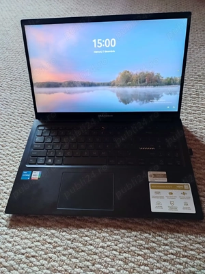 Laptop Asus Vivobook 14 15 17 cumparat in 2024