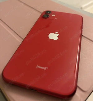 Iphone 11 rosu, in stare buna