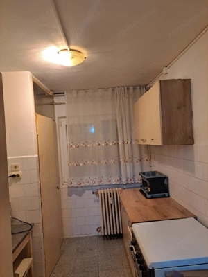 Proprietar, vand apartament 2 camere - imagine 3