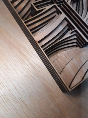 Cruce din lemn stratificat