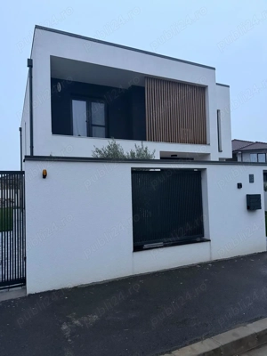 Casa de vanzare in Sanmartin 