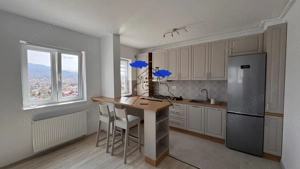 Apartament modern de 2 camere in Tractorul - imagine 4