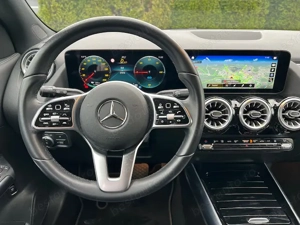 Mercedes-Benz EQA 250 - imagine 11