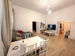 Apartament ultracentral Oradea, vis-a-vis de Casa Darvas