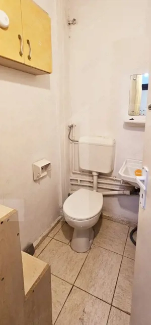 Apartament 3 camere, 2 băi, 2 balcoane, decomandat, centru - Sf.Gheorghe - imagine 7