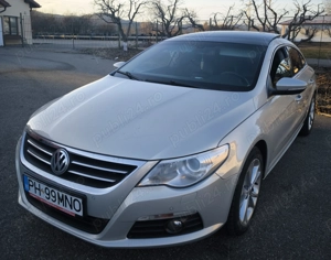 Bine întreținută, atent exploatată, plafon panoramic înstelat, lumini ambientale. - imagine 3