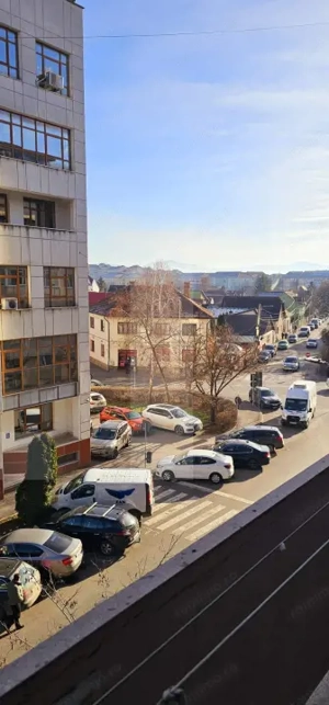 Apartament 3 camere, 2 băi, 2 balcoane, decomandat, centru - Sf.Gheorghe - imagine 9