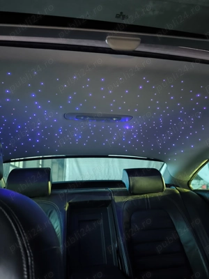 Bine întreținută, atent exploatată, plafon panoramic înstelat, lumini ambientale. - imagine 6