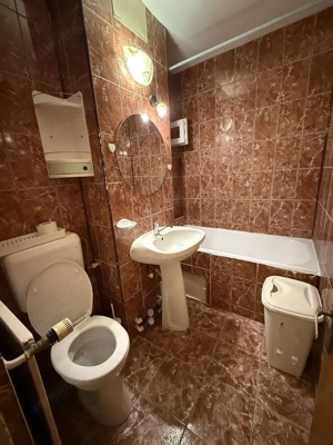 Garsonieră decomandată, mobilată, lângă Auchan Titan