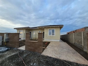 Duplex pe plan - zona linistita - personalizare interioara.