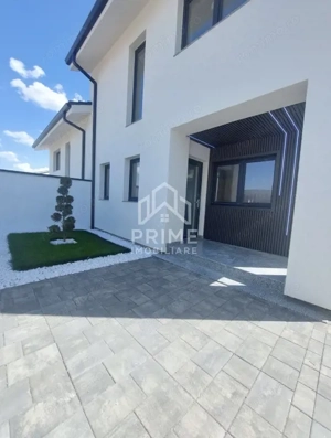 Duplex cu piscină de vânzare cu 4 camere | 111 mp utili | DEALUL FURCILOR