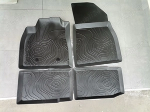 Vând covorașe interior Duster 3 gpl - imagine 3