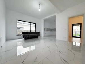 Duplex 3 camere, 340 teren, 75mp utili + 15mp terasa -Mosnita Noua - imagine 5