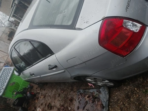 Hyundai accent dezmembrez orice piesă  1.5 crdi - imagine 2