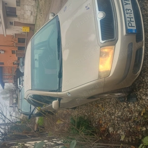 Vând Skoda Fabia