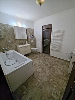 LUNEI - Duplex intreg - 2 Garaje - Teren 555 MP - imagine 5