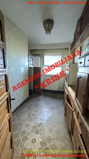 Apartament 4 Camere ULTRACENTRAL Confort 1 Decomandat Liber 95 Mp. 2 Balcoane 2 Băi Centrală Termică - imagine 5