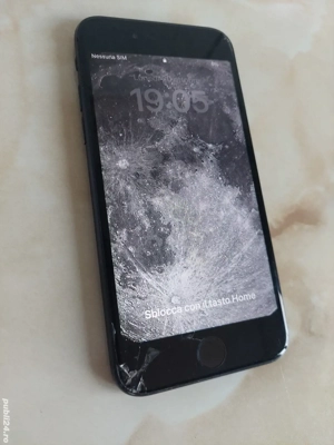 [SE2] Vând Apple iPhone SE 2 spart, cu cod, pentru piese [poze reale]