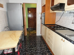 Apartament 2 camere decomandat 85 mp in Vlaicu la ,,Z"-uri, renovat, mobilat - imagine 7