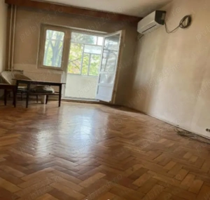 Apartament 2 camere Aradului etaj 1 decomandat 2 balcoane langa Piata Verde - imagine 3