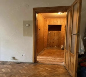 Apartament 2 camere Aradului etaj 1 decomandat 2 balcoane langa Piata Verde - imagine 2