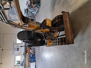 Vand excavator Caterpillar 1.6 - imagine 6