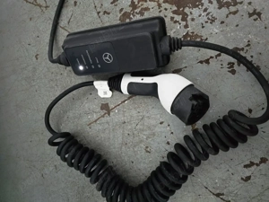 incarcator pentru masini electrice Mercedes - imagine 4