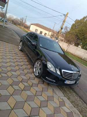Mercedes E300 Hybrid AMG - imagine 6