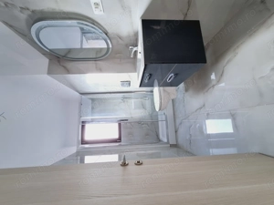 Aproape de statie Express 3 si ESO. Dormitor cu zona de dressing. - imagine 4