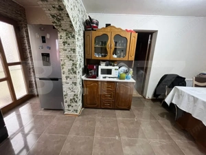 Proprietate completă: casă modernă + teren intravilan și extravilan – 2.638 mp  - imagine 6