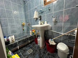 Proprietate completă: casă modernă + teren intravilan și extravilan – 2.638 mp  - imagine 9