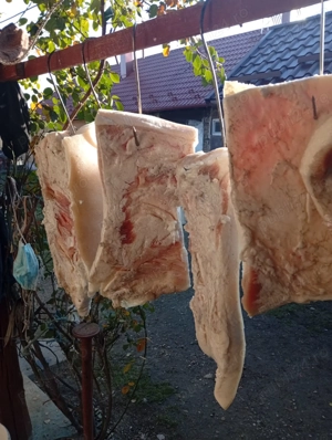 Slanina proaspata sau afumata