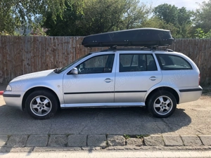 Skoda Octavia Combi Tour 1.6 benzina + GPL