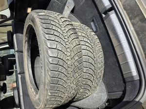 Vand anvelope iarna KUMHO 225 55 r17 - imagine 3