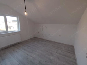 Duplex spatios - zona linistita - compartimentare practica. - imagine 9