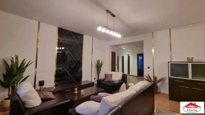 Apartament cu 3 camere semicentral  etaj 1 cu parcare  - imagine 8