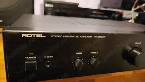 amplificator Rotel model RA-930 AX și model RA-920 AX