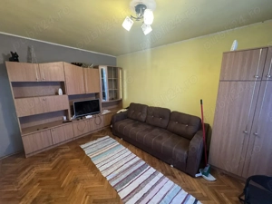 Închiriez apartament cu o cameră lângă Județean