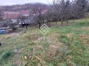 Teren intravilan 1300mp, Zona Valea Ghinzii - imagine 2