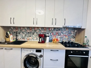 Apartament superb 2 camere zona Uverturii-Lujerului 3/4 an 1990 zonă liniștită  - imagine 9